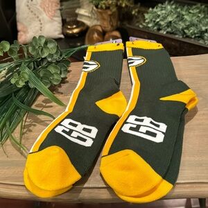 2 Pairs Of Green Bay Packers Crew Socks, Men’s Size 10-13 NFL Football